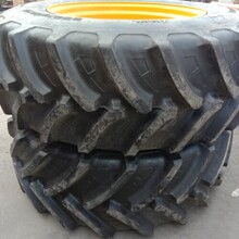 【山東臨工鏟車輪胎750-16半實(shí)心輪胎16層級(jí)鋼絲輪胎】-